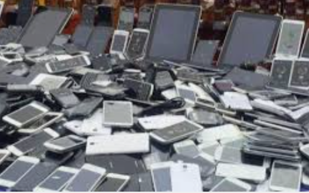 Bareskrim Bongkar Sindikat HP Ilegal Rp235 Miliar, Ribuan iPhone Disita