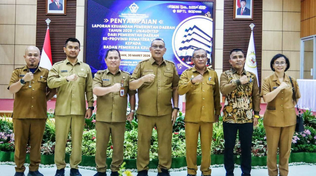 Bupati Dairi Serahkan Laporan Keuangan Unaudited kepada BPK RI Perwakilan Sumatera Utara
