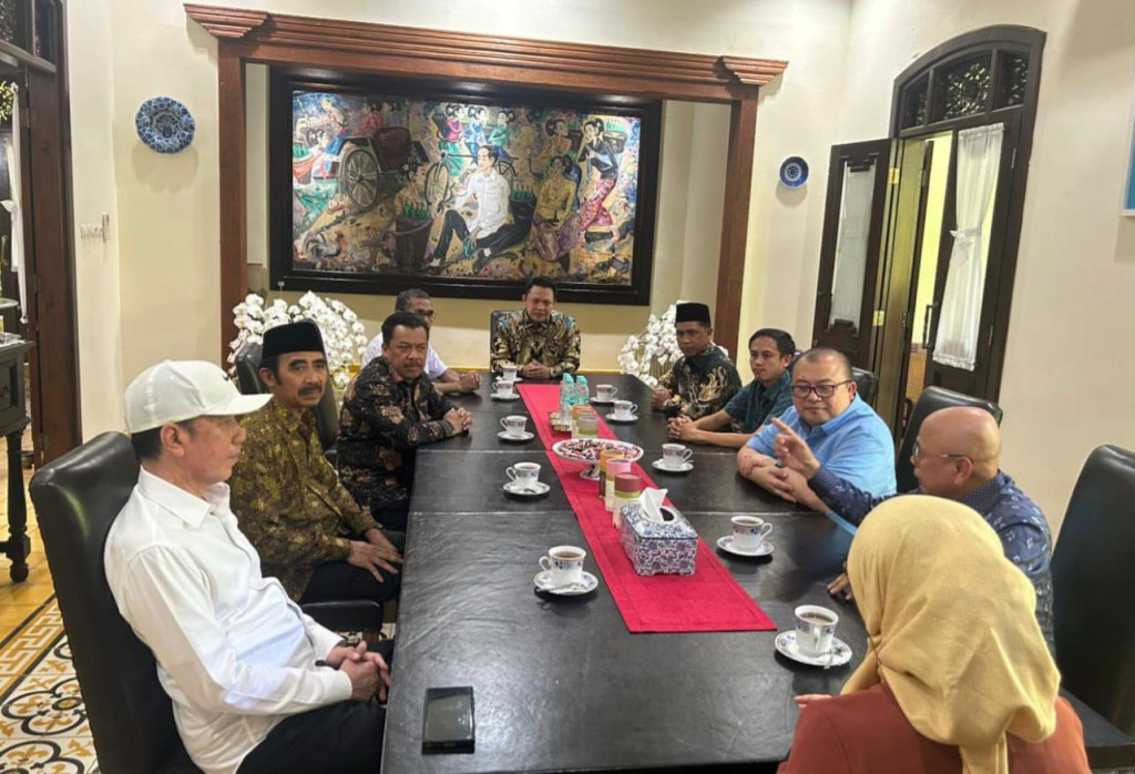 Darmizal Apresiasi Kehangatan Jokowi Terima 9 Ketua Ormas