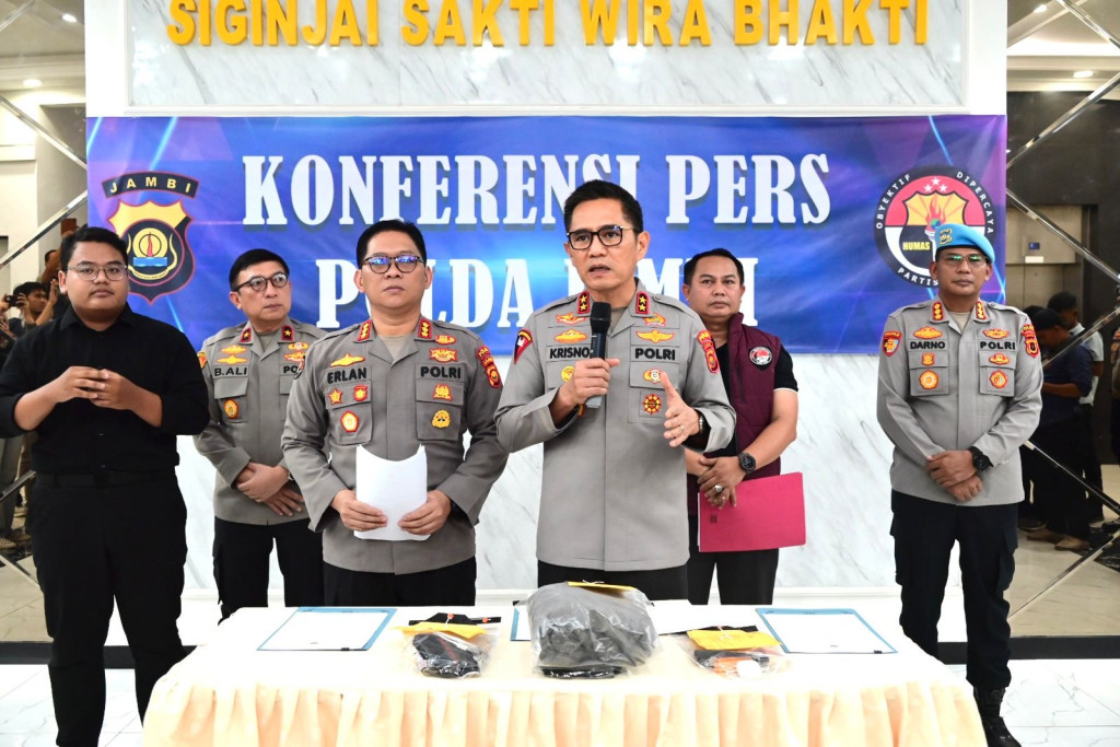 Alung DPO Narkotika 58 Kg tidak Dihadirkan saat Konferensi Pers, Kapolda Jambi: Menjadi Penegak Hukum Tidak Boleh Melanggar Hukum