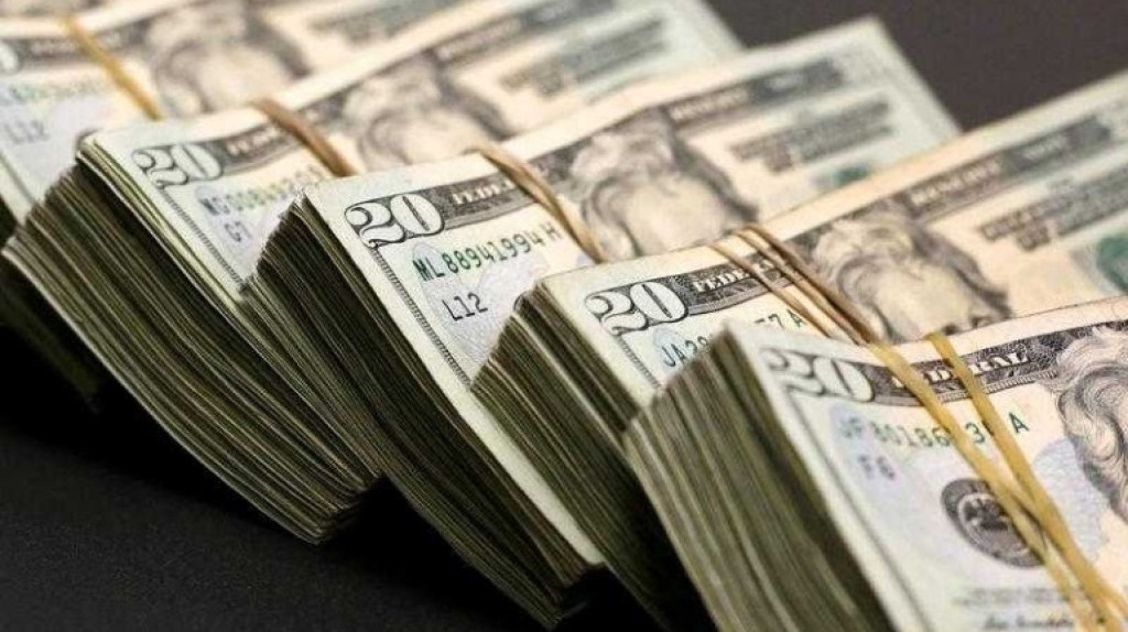 Dolar AS Sempat Tembus Rp17.000, Pengusaha Ingakan Hal Ini!