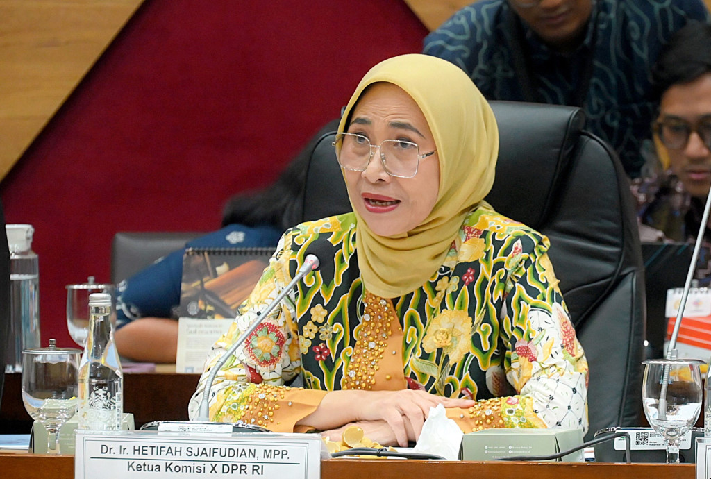 DPR Soroti Rencana Penutupan Prodi, Dorong Transformasi Bukan Eliminasi