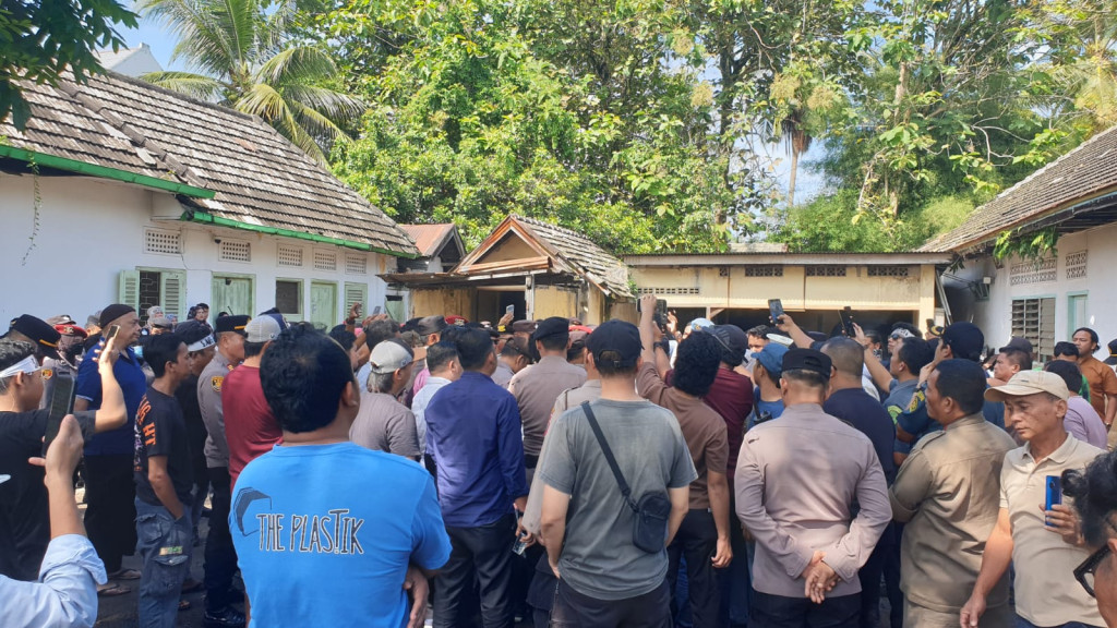 Eksekusi Rumah Sengketa Waris di Padangsidimpuan Ricuh, Aparat dan Keluarga Sempat Saling Dorong