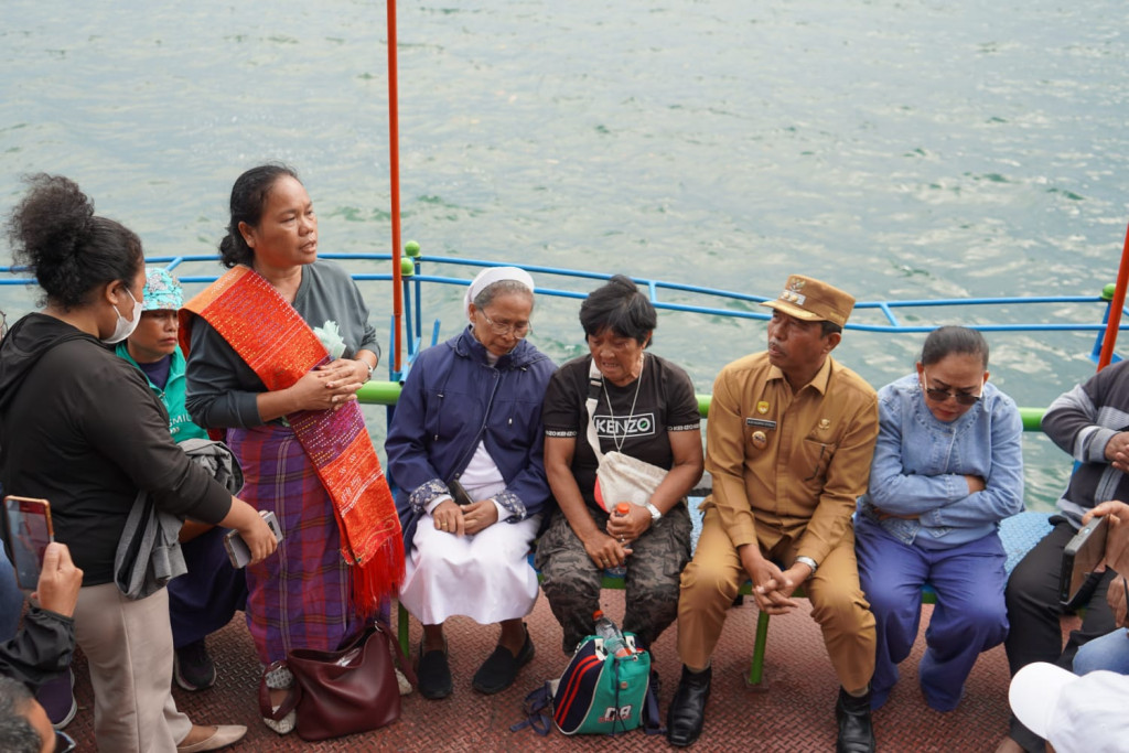 Empat Hari Pencarian Korban Tenggelam, Wakil Bupati Toba Turun Langsung ke Situmurun