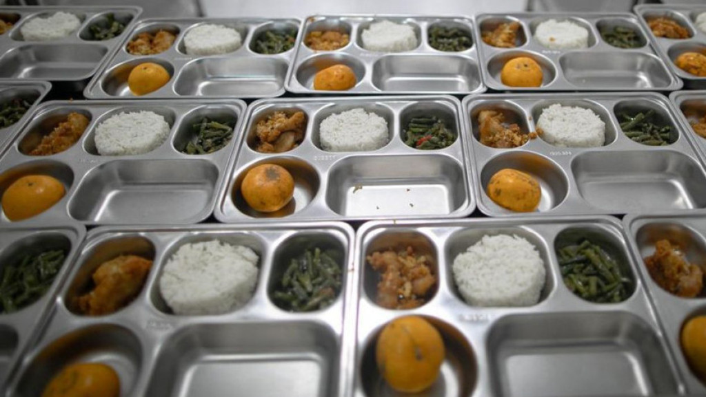 Gegera Geopolitik Global, Makan Bergizi Gratis Jadi 5 Hari Dalam Seminggu