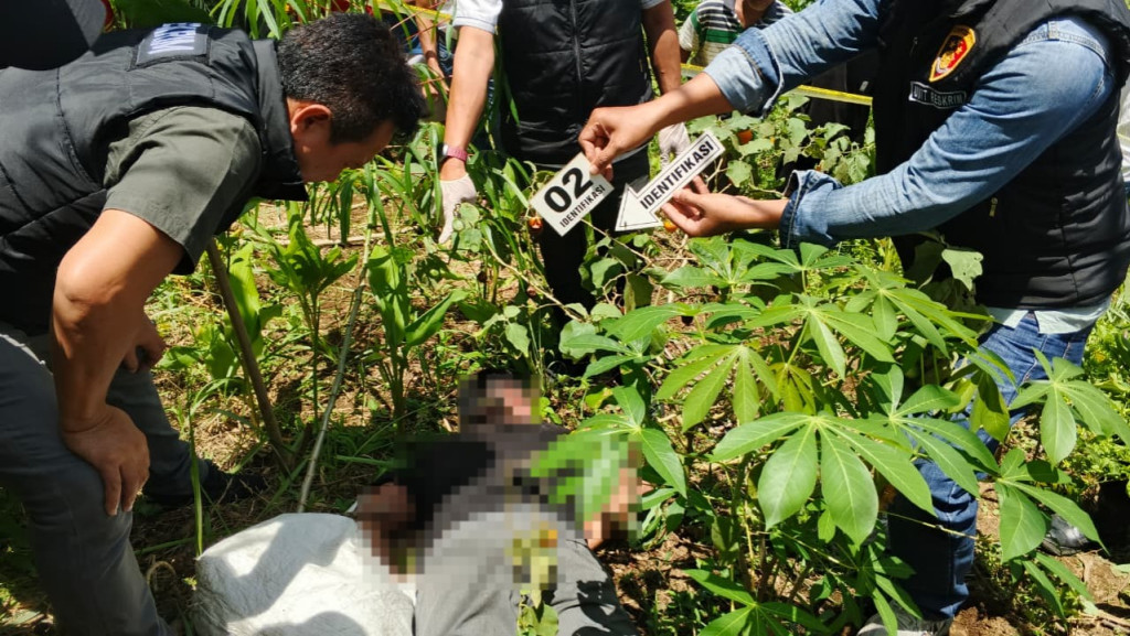 Heboh! Pedagang Ditemukan Tewas di TPU Sialogo, Polisi Lakukan Penyelidikan