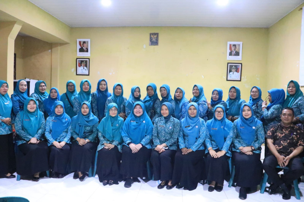 Jelang Supervisi Provinsi, TP PKK Kota Binjai Lakukan Pembinaan Tertib Administrasi di Binjai Selatan