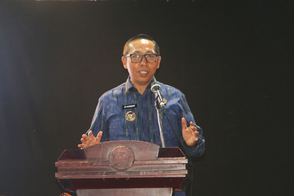 JTP Hutabarat, Bupati Taput: Perempuan Adalah Fondasi Keberhasilan Keluarga dan Pembangunan