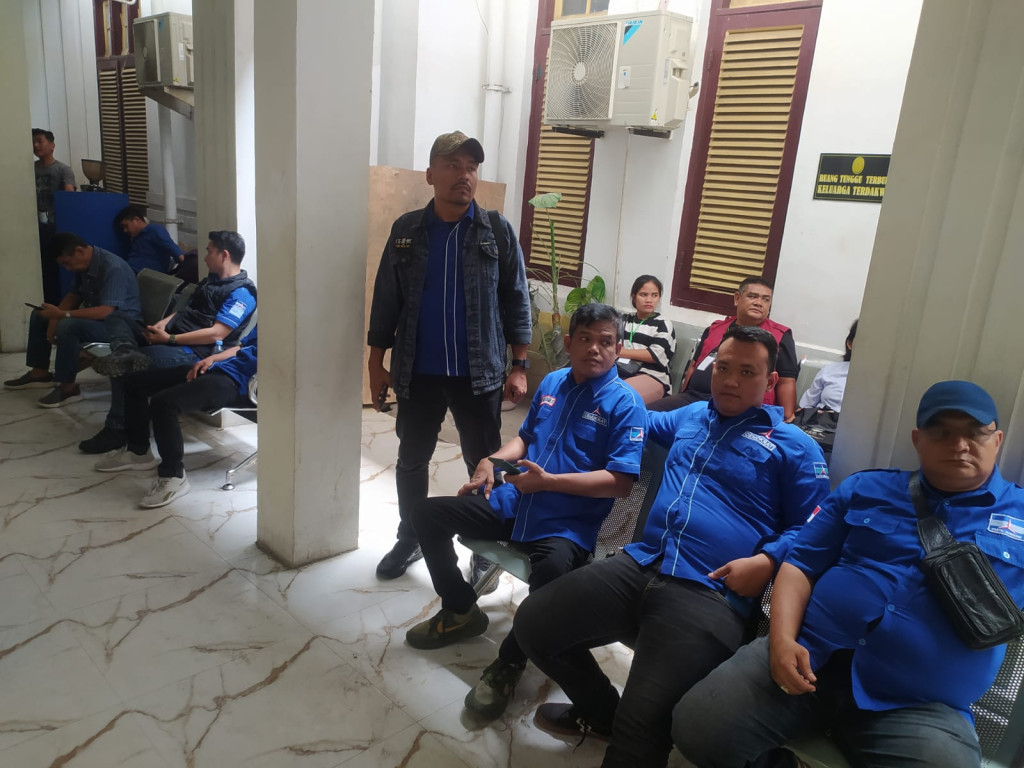 Kader Partai Demokrat Padati Pengadilan Tipikor Medan, Minta Sidang Korupsi DJKA Transparan