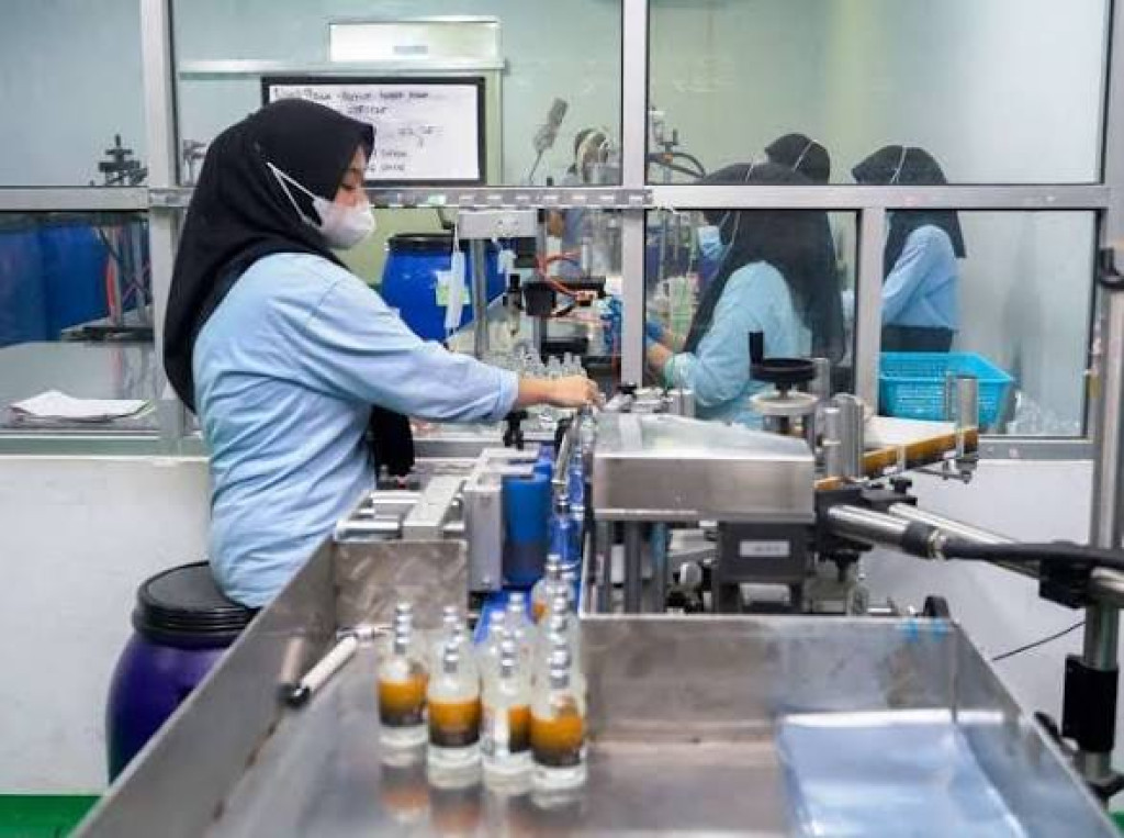 Kemenperin Tingkatkan Kesiapan IKM Kosmetik Hadapi Kewajiban Sertifikasi Halal 2026