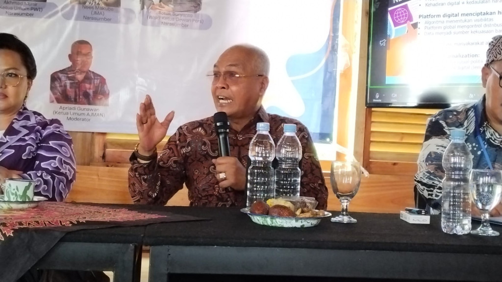 Ketum PWI Pusat Soroti Pentingnya Keadilan Informasi bagi Masyarakat Adat di Rakernas AJMAN