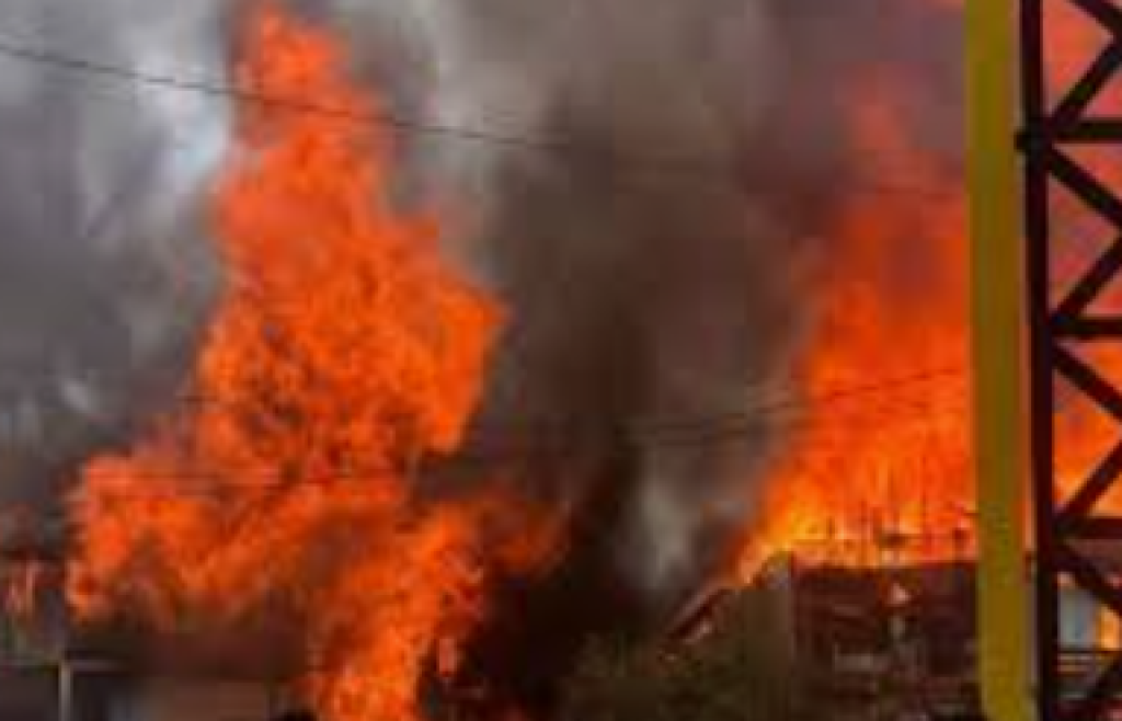 Korsleting atau Intimidasi? Polisi Telusuri Kebakaran Rumah Saksi Kasus Korupsi Bekasi