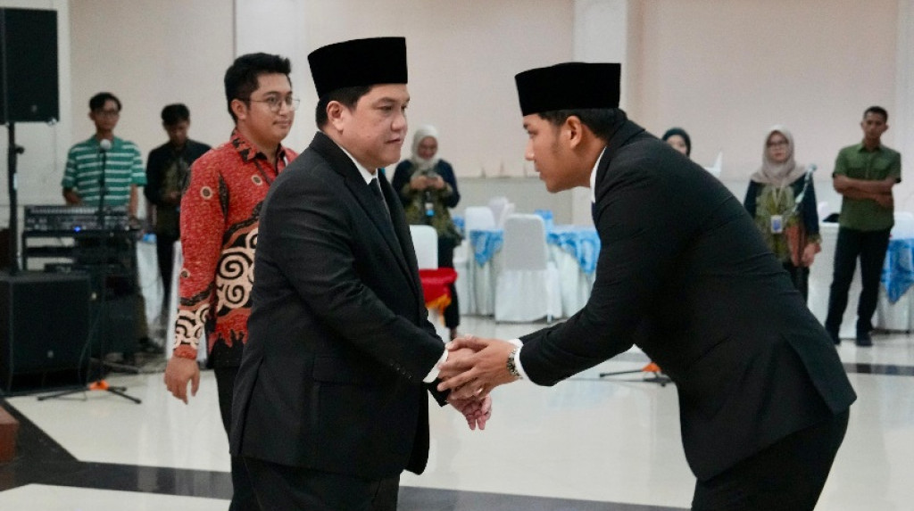 Menpora Resmi Angkat Muhammad Gustri Oktaviandi sebagai Dirut LPUK Kemenpora