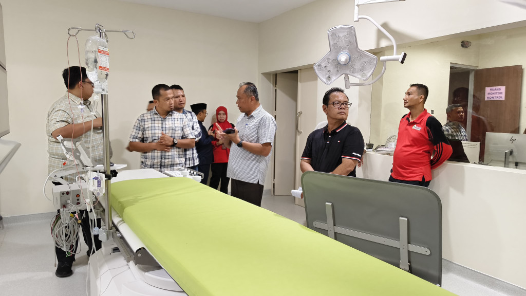 Pansus LKPJ DPRD Madina Tinjau RSUD Panyabungan, Pastikan Kesiapan Alat Kesehatan Canggih Program Sihren