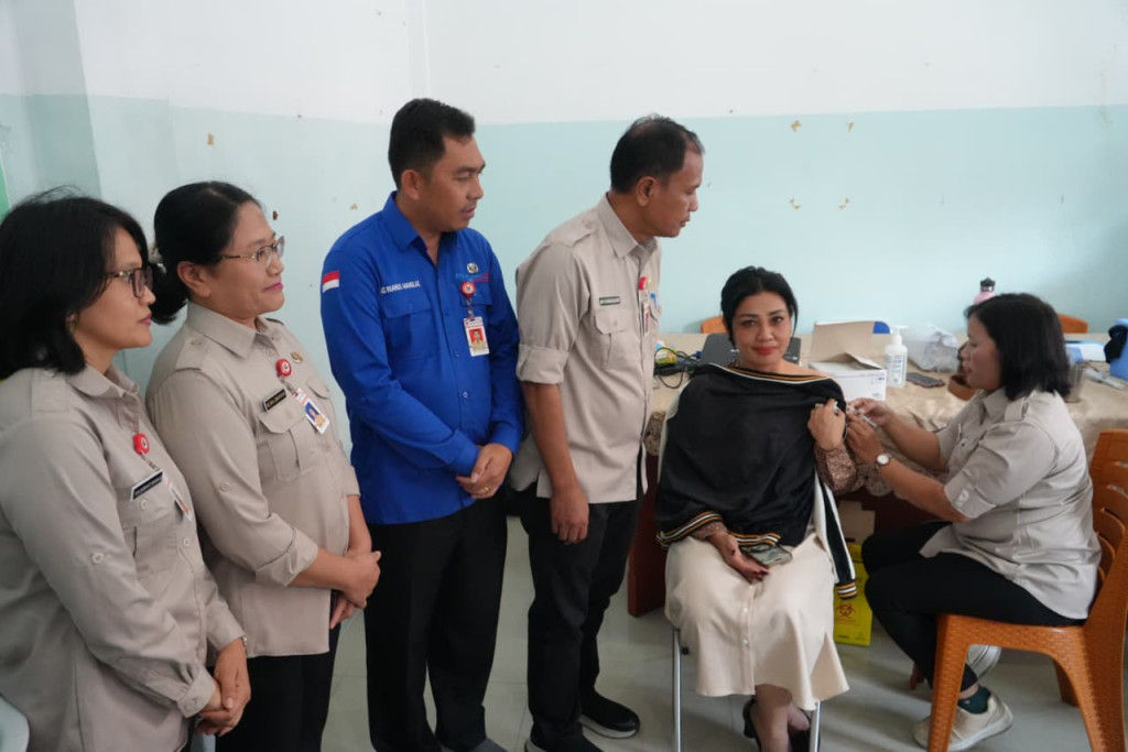 Pemkab Humbahas Sosialisasi Vaksinasi MR Bagi Tenaga Medis di RSUD Doloksanggul