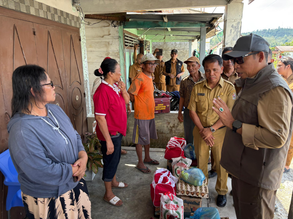 Pemkab Taput Gerak Cepat Lakukan Tindakan Penanganan Terdampak Korban Bencana Puting Beliung di Kecamatan Sipoholon4