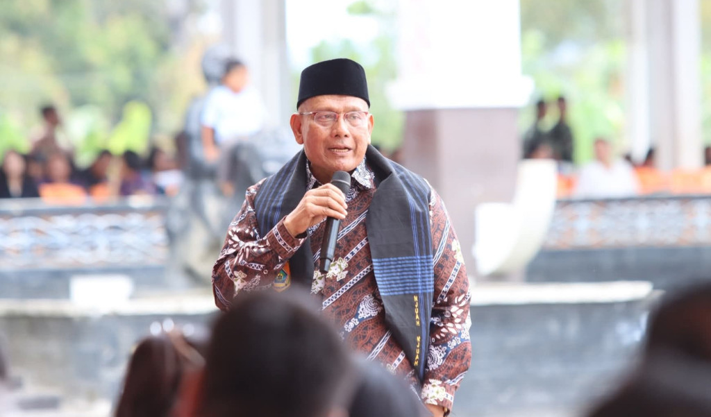 Perayaan Natal Oikumene Pakpak Bharat, Bupati Dairi Harapkan Sinergitas Bersama untuk Membangun Dua Daerah
