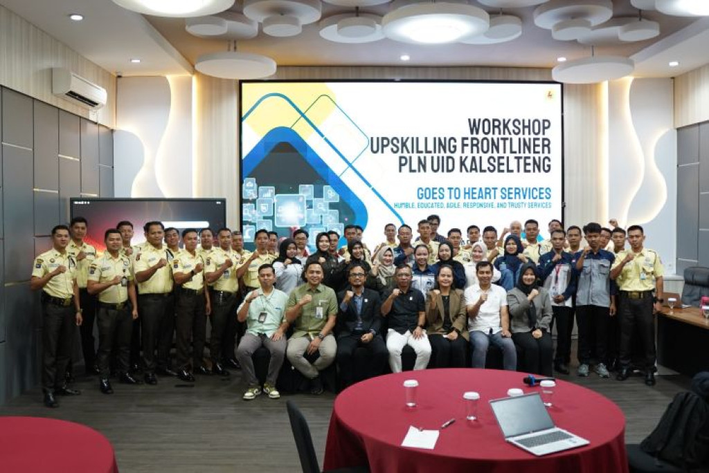 PLN UID Kalselteng Tingkatkan Layanan Pelanggan melalui Upskilling Petugas Frontliner