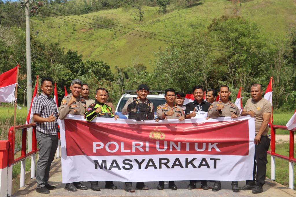 Polres Tapsel Perbaiki Jembatan Warga, Wujud Nyata Kepedulian untuk Akses dan Kamtibmas