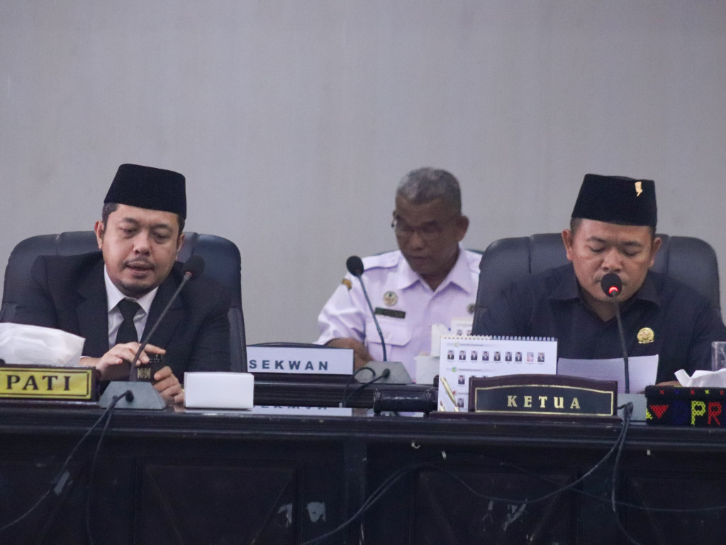 Rapat Paripurna DPRD Kabupaten Paluta, LKPJ TA 2025