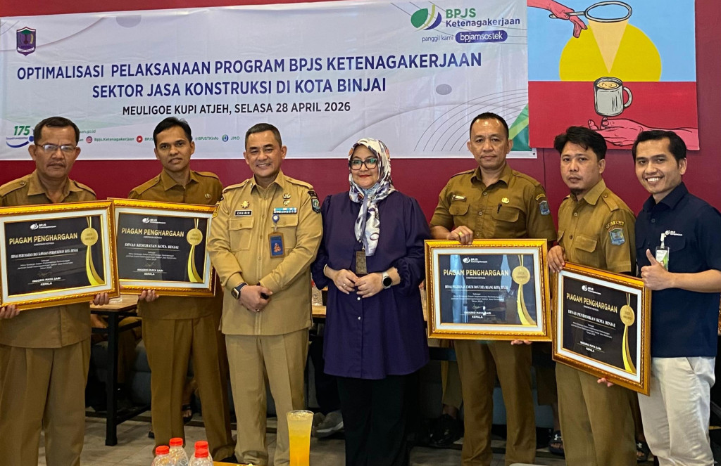 Rapat Pelaksanaan Jaminan Sosial Ketenagakerjaan bagi Pekerja Jasa Konstruksi di Kota Binjai, BPJS TK Kota Binjai Beri Penghargaan Pada 4 OPD
