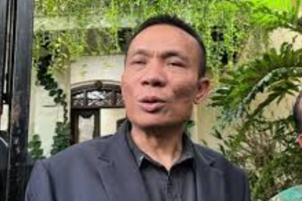 Rismon Bantah Isu Rp50 Miliar, Tegaskan Tak Ada Uang Damai Kasus Ijazah Jokowi