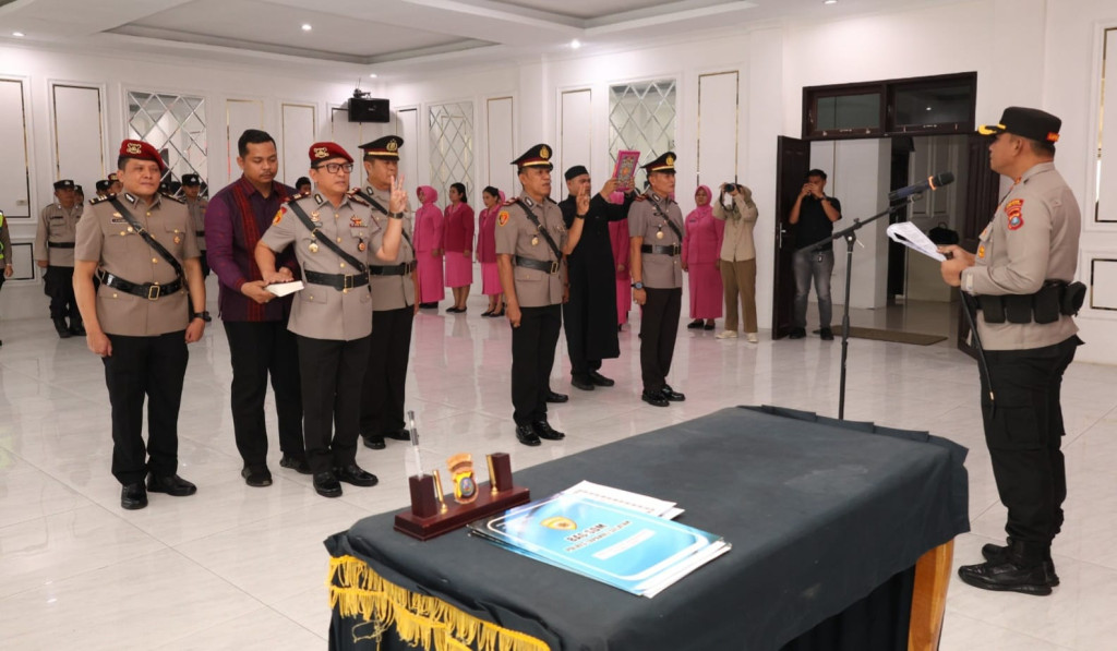 Rotasi Pejabat Polres Tapsel, Kapolres Tekankan Profesionalisme dan Respons Cepat