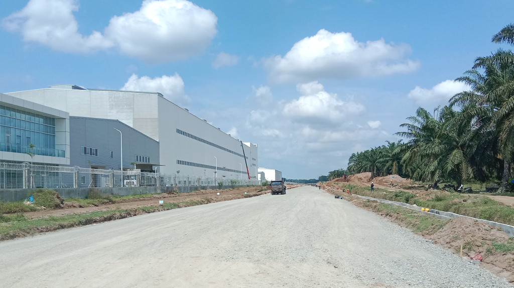 Tancap Gas! PT NCP Genjot Pembangunan Jalan Surfaktan di KEK Sei Mangkei, 14 Hari Tembus 30%