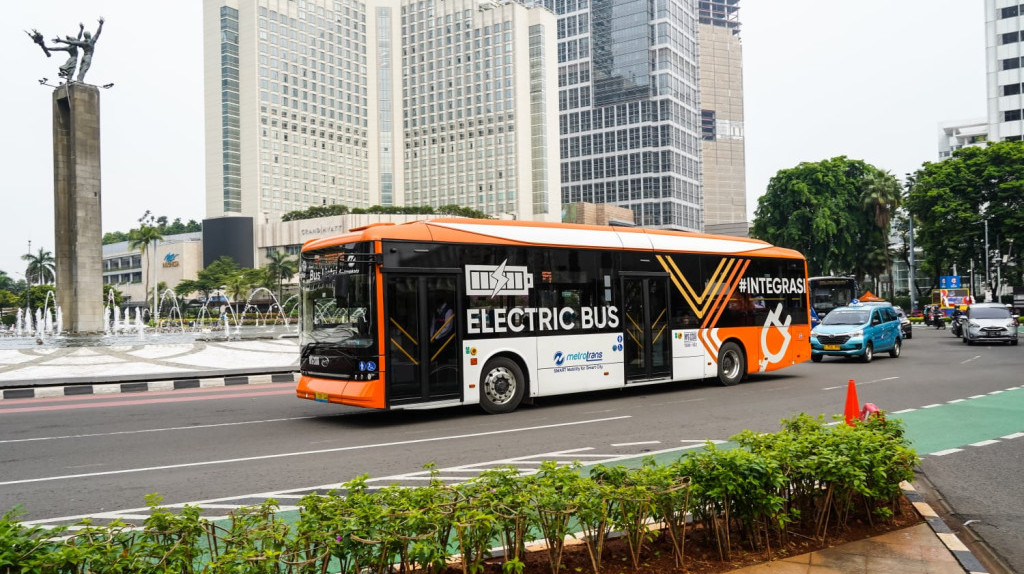 Tekan Emisi dan Hemat Energi, PLN Resmikan Program Clean Energy Day