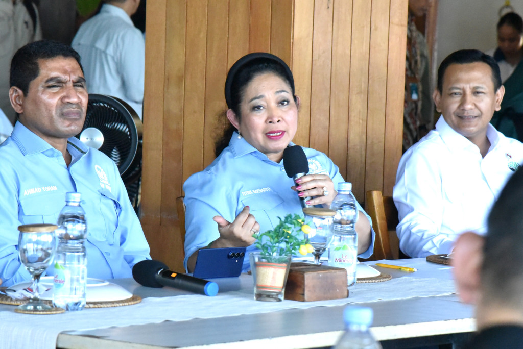 Titiek Soeharto Usul Kaji Ulang Batas Kunjungan Komodo, Fokus Tetap pada Konservasi