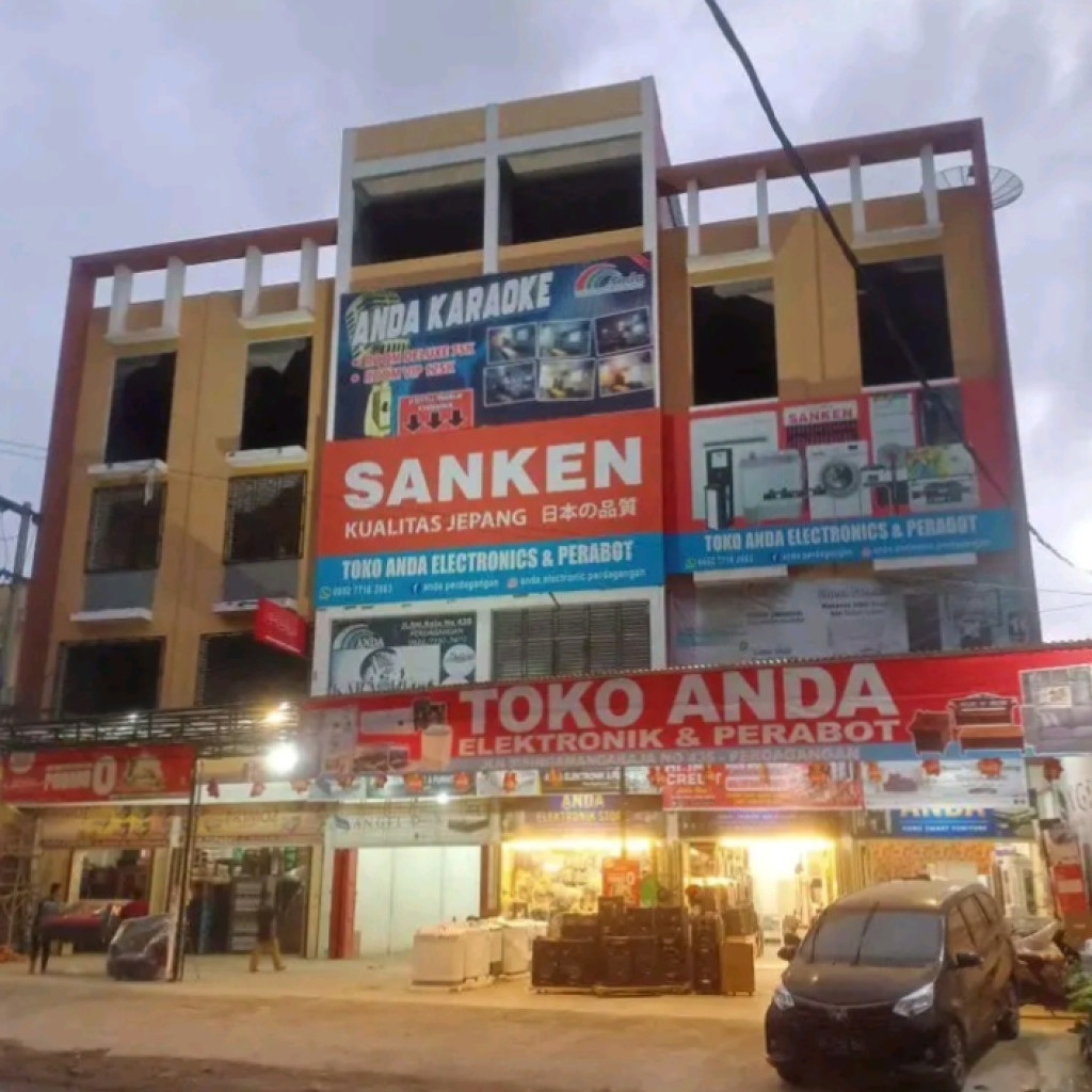 Toko Prabot Anda Perdagangan, Malam Berubah THM Disinyalir Beredar Minuman Alkohol, Wanita dan Narkoba