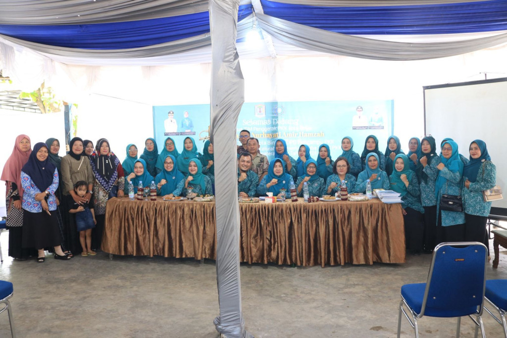 TP PKK Kota Binjai Lakukan Pembinaan UP2K di Binjai Barat Jelang Supervisi Tingkat Provinsi