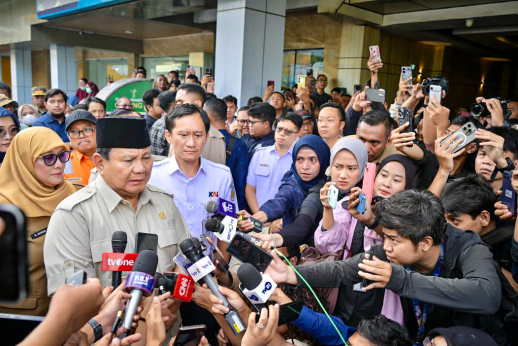 Usai Kecelakaan KA Bekasi, Presiden Prabowo: Pastikan Investigasi dan Flyover Segera Dibangun