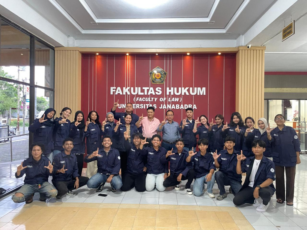 USHP FH Universitas Janabadra Gelar "Living Law", Bedah Konflik Kedaulatan Masyarakat Adat dan Korporasi