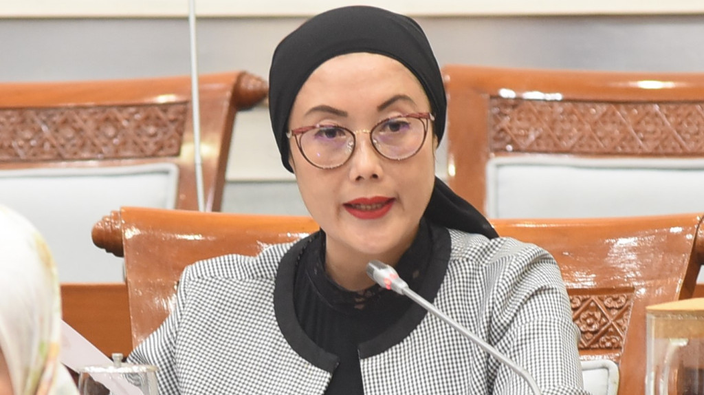 Usulan Menteri PPPA Perempuan Pindah Posisi Gerbong di KRL Disentil PDIP