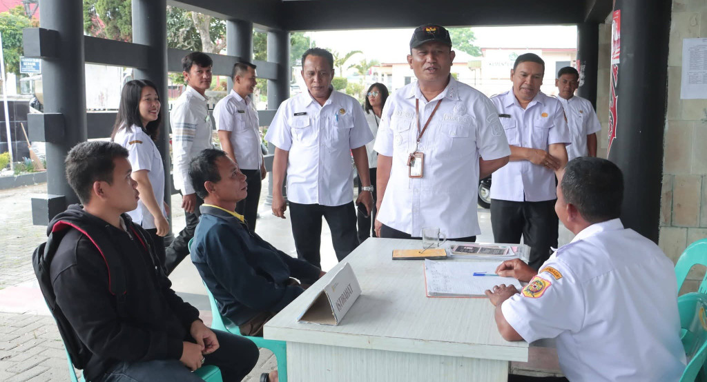 Wabup Dairi Sidak Pasca Libur Lebaran, Disiplin ASN Jadi Perhatian