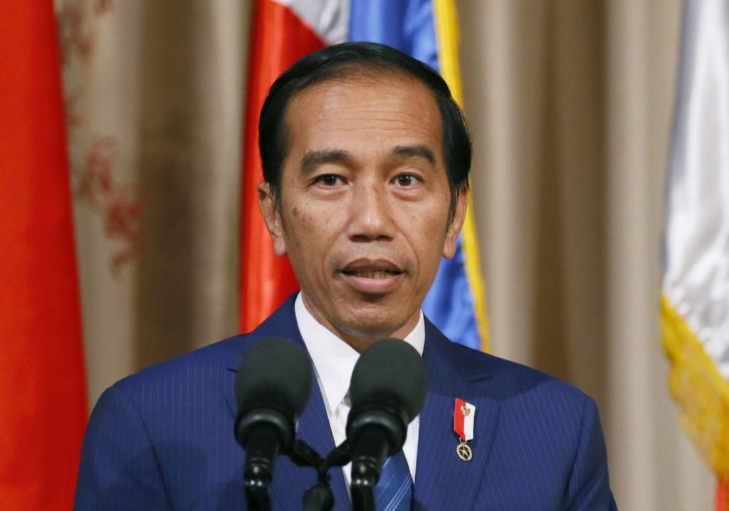 Presiden Jokowi Minta Masyarakat Segera Vaksinasi 'Booster'