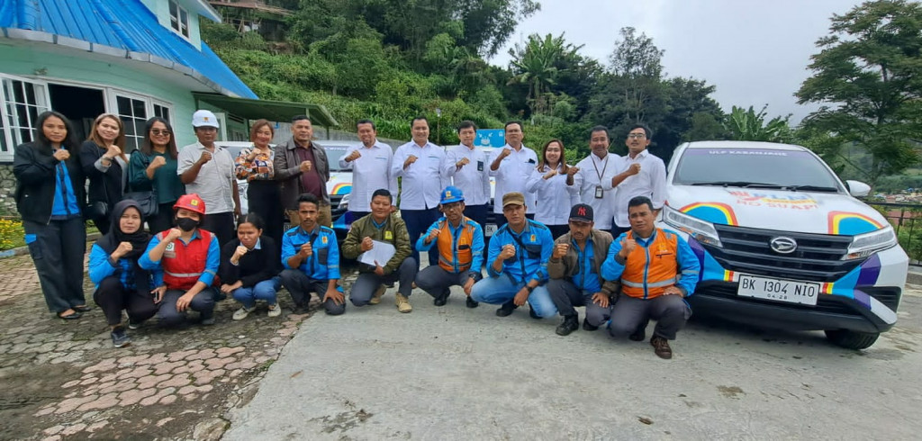 Dukung Mobilitas, PT. SBM Serahkan 10 Unit Mobil Operasional Tim Yantek PLN UP3 Bukit Barisan