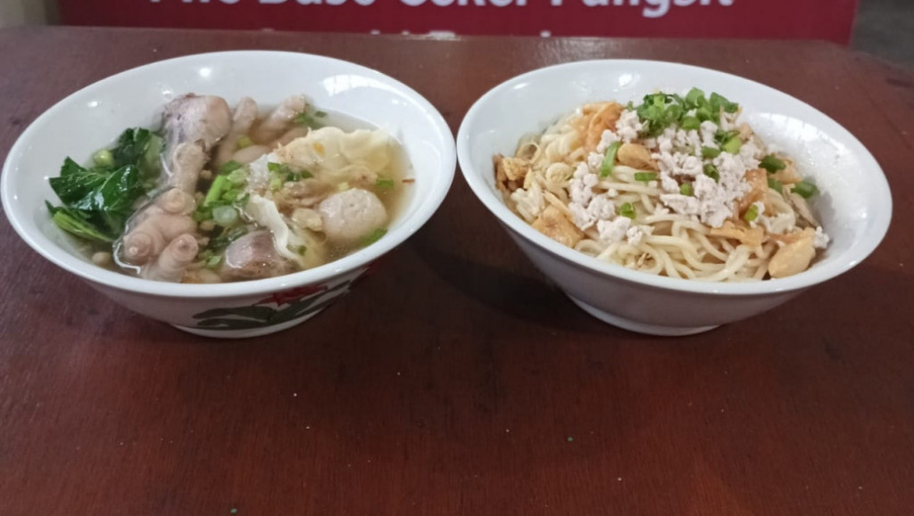 Mi Bakso dan Cuanki 'Apaw': Lezatnya Gak Bikin Kantong Boncos!