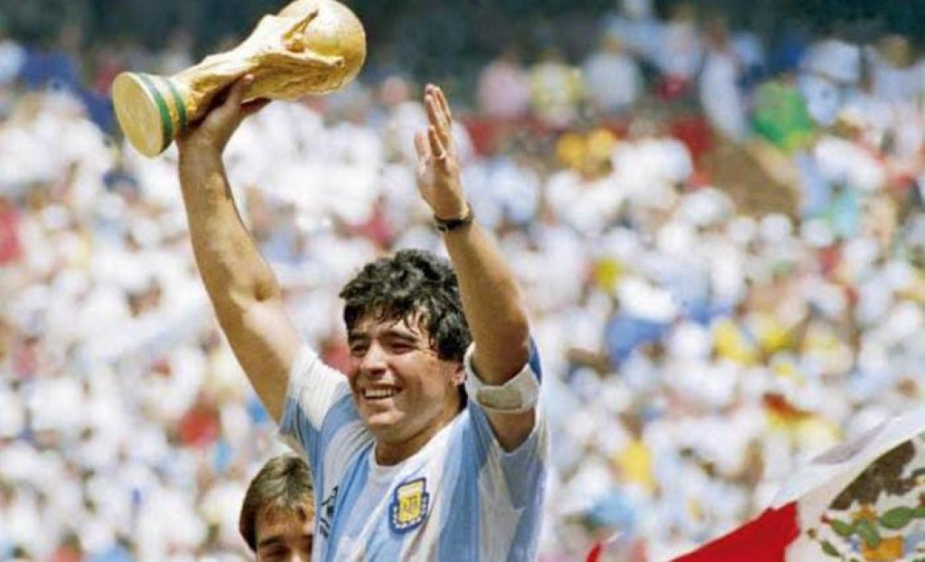 Bola Emas Maradona dari Piala Dunia 1986 Akan Dilelang