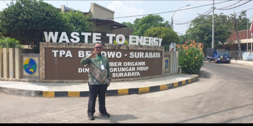 Kepala DLH Pagar Alam Kunjungi TPA Benowo, Targetkan Modernisasi TPA Padang Karet