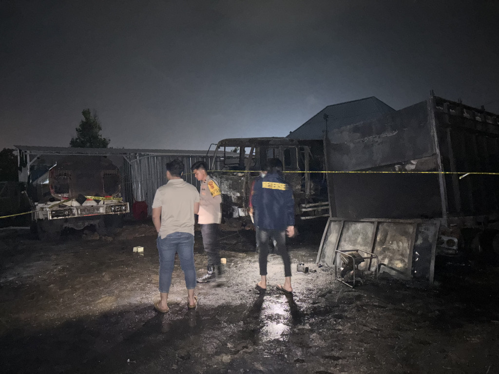 40 Hari Sebelum Terbakar Lokasi Gudang BBM Ilegal PT ASR Sudah Diinfokan Wartawan ke Polisi, Apakah Ini Pembiaran Dari Polda Jambi ?