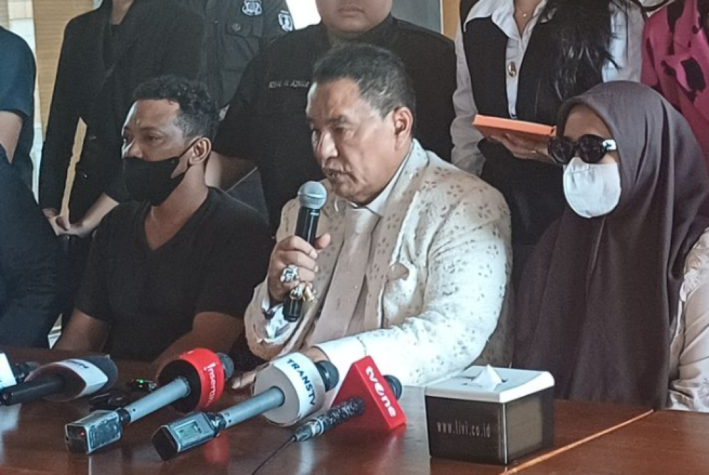 Ayah Korban Bongkar Ancaman usai Laporkan Kiai Ponpes Pati, Pengacara Sebut Ditawari Rp400 Juta