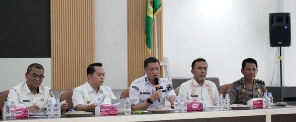 Bupati Palas pimpin Rapat Persiapan MTQ ke16 Tahun 2026 Tingkat Kabupaten.