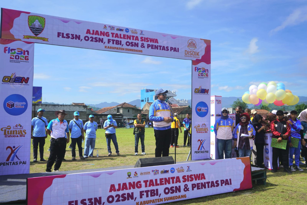 Bupati Sumedang Buka OSN, O2SN, FLS3N, dan FTBI 2026 di Stadion Ahmad Yani