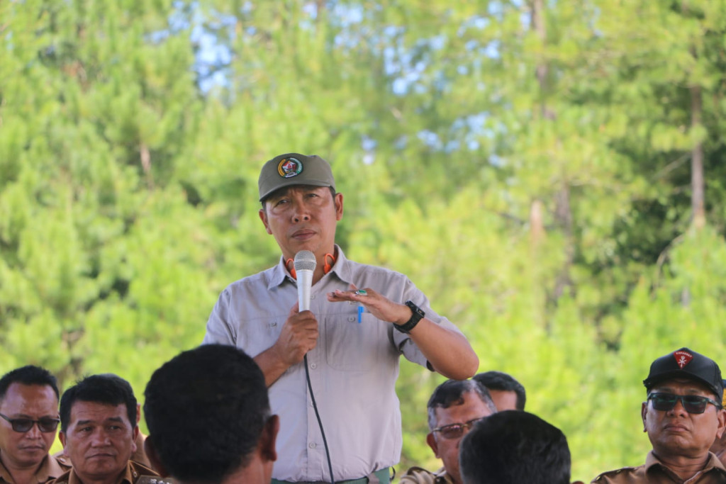 ‎Bupati Taput Dorong BUMDes Sisordak Jadi Pemasok Program Makan Bergizi Gratis