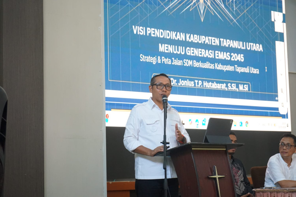 Bupati Taput JTP Hutabarat: Filosofi Pendidikan Batak Adalah Peluang Emas Membangun Taput ‎