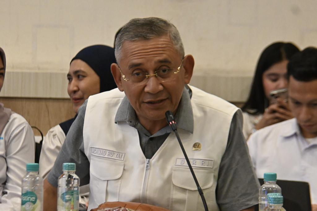 DPR Desak Pengawasan Ketat Distribusi ARV dan Perbaikan Sanitasi Rumah Warga Miskin