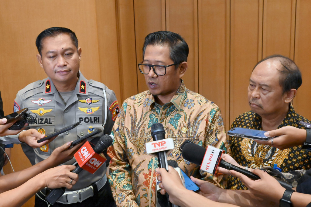 DPR Dorong Percepatan DDT Usai Kecelakaan Bekasi Timur, Tekankan Pemisahan Jalur Kereta