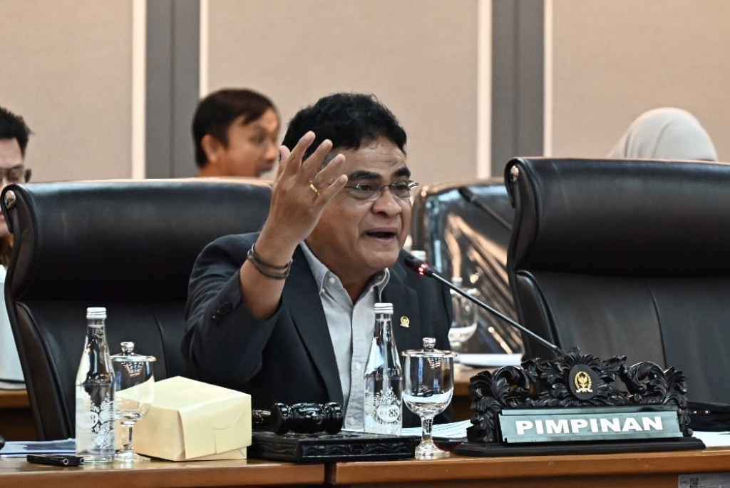 DPR Dorong Regulasi AI Nasional untuk Lindungi Hak Cipta dan Kepentingan Indonesia